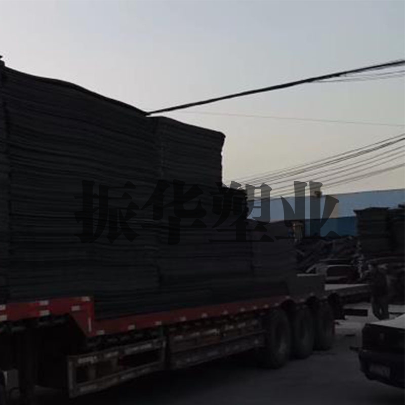 聚乙烯闭孔泡沫板