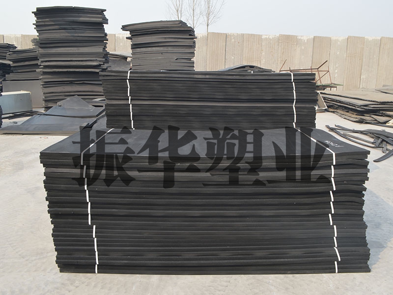 聚乙烯闭孔泡沫板