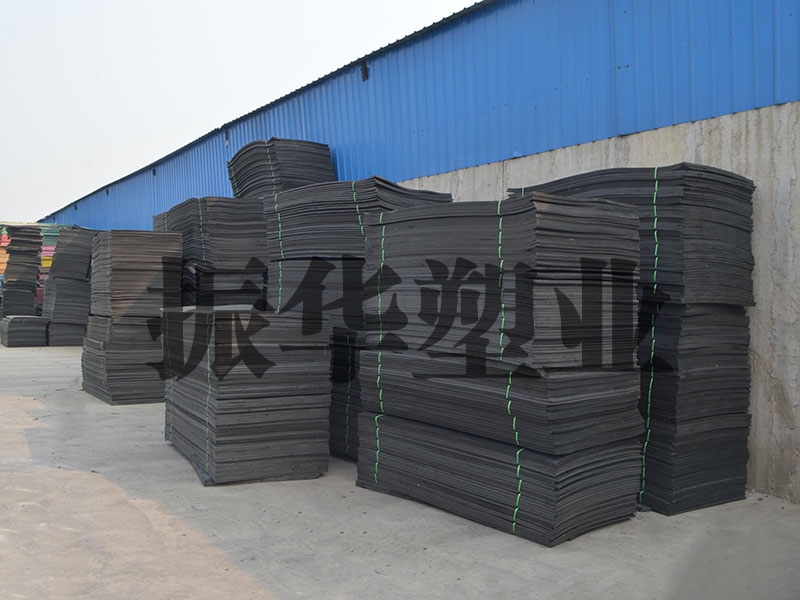 聚乙烯闭孔泡沫板